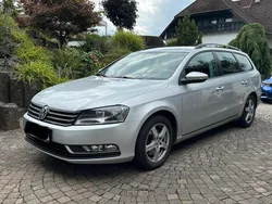 Silber Gebraucht 2014 VW Passat Trendline Kombi | 6.200 € (Guter Preis)