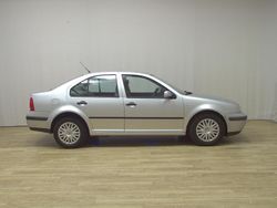 Reflexsilber metallic Gebraucht 2000 VW Bora Limousine | 250 € (Guter Preis)