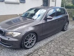 Grau Gebraucht 2007 BMW 130 Kleinwagen | 7.500 € (Superpreis)
