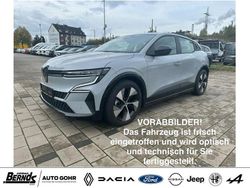 Rafalgrau met. (metallic) Gebraucht 2022 Renault Mégane IV Equilibre Limousine | 22.670 €