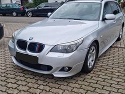 Silber Gebraucht 2007 BMW 530 M Sport Kombi | 8.950 € (Fairer Preis)