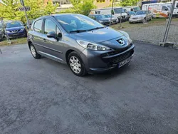 Lack grau Gebraucht 2008 Peugeot 207 Tendance Kleinwagen | 1.599 € (Guter Preis)