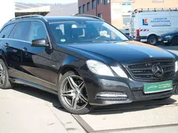 Schwarz Gebraucht 2010 Mercedes E250 Avantgarde Kombi | 8.990 € (Guter Preis)