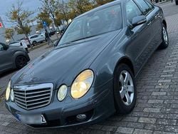 Grau Gebraucht 2007 Mercedes E280 Limousine | 5.000 € (Guter Preis)