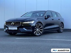 Schwarz Gebraucht 2023 Volvo V60 Core Kombi | 34.450 € (Guter Preis)