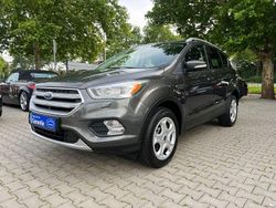 Grau Gebraucht 2016 Ford Kuga Business Edition SUV | 9.999 € (Fairer Preis)