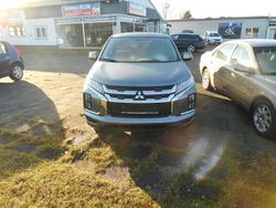 Grau Gebraucht 2021 Mitsubishi ASX Plus SUV | 20.500 € (Fairer Preis)