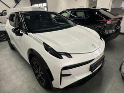 Weiß Gebraucht 2023 Zeekr X SUV | 33.999 €