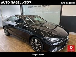 Kosmosschwarz Gebraucht 2024 Mercedes CLA200 Progressive Coupé | 32.886 € (Guter Preis)