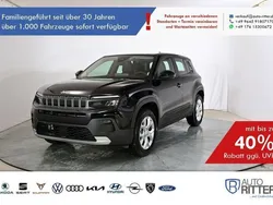 Schwarz (volcano black/schwarz) Gebraucht 2024 Jeep Avenger Altitude SUV | 26.890 €