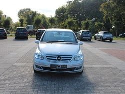 Silber Gebraucht 2006 Mercedes B170 Van / Kleinbus | 3.990 € (Etwas zu teuer)