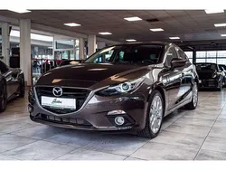 Grau Gebraucht 2015 Mazda 3 Sports-Line Limousine | 11.990 € (Etwas zu teuer)