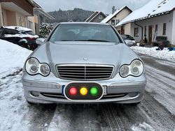 Silber Gebraucht 2003 Mercedes C320 Avantgarde Limousine | 3.290 € (Guter Preis)