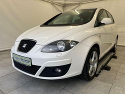 Weiß Gebraucht 2010 Seat Altea Stylance Limousine | 3.270 € (Guter Preis)