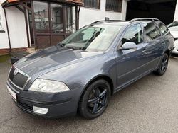 Grau Gebraucht 2008 Skoda Octavia Ambiente Kombi | 3.990 € (Etwas zu teuer)