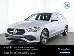 Hightechsilber Gebraucht 2024 Mercedes C180 Avantgarde Kombi | 36.690 € (Guter Preis)