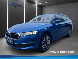 Blau Gebraucht 2024 Skoda Octavia Tour Kombi | 39.980 € (Etwas zu teuer)
