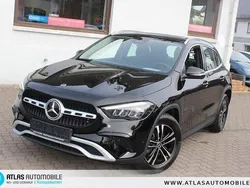 Nachtschwarz unilack Gebraucht 2024 Mercedes GLA180 SUV | 32.990 € (Guter Preis)