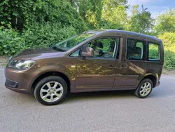 Braun Gebraucht 2013 VW Caddy Edition Van / Kleinbus | 10.590 € (Fairer Preis)