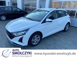 Weiss Neu 2025 Hyundai i20 Select Limousine | 18.790 € (Guter Preis)