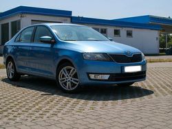 Blau Gebraucht 2013 Skoda Rapid Active Limousine | 5.300 € (Fairer Preis)