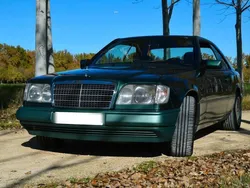 Grün Gebraucht 1993 Mercedes E320 Coupé | 13.000 €