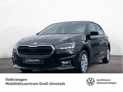 Schwarz Neu 2025 Skoda Fabia Essence Limousine | 17.880 € (Fairer Preis)
