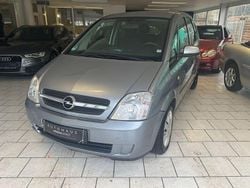 Grau Gebraucht 2004 Opel Meriva Cosmo Van / Kleinbus | 3.999 € (Etwas zu teuer)