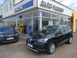 Schwarz Gebraucht 2020 Renault Kadjar LIMITED Deluxe SUV | 16.990 € (Fairer Preis)
