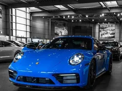Porsche 911 Carrera GTS