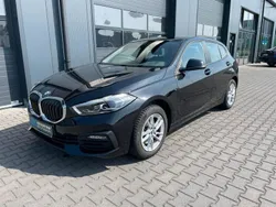 Schwarz Gebraucht 2023 BMW 118 Advantage Kleinwagen | 24.980 € (Fairer Preis)