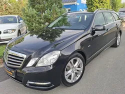 Schwarz Gebraucht 2011 Mercedes E220 Avantgarde Limousine | 8.650 € (Fairer Preis)