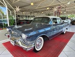 Blau Gebraucht 1957 Cadillac Fleetwood Limousine | 42.500 €