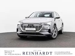 Taifungrau metallic Gebraucht 2023 Audi e-tron Advanced Plus SUV | 33.510 € (Superpreis)