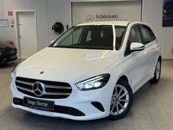 Unilack polarweiß Gebraucht 2022 Mercedes B180 Progressive Van / Kleinbus | 24.980 € (Guter Preis)