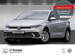 Reflexsilber metallic Gebraucht 2024 VW Polo Style Kleinwagen | 23.650 € (Fairer Preis)