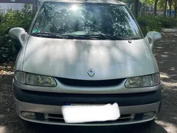 Silber Gebraucht 1998 Renault Espace Van / Kleinbus | 999 €