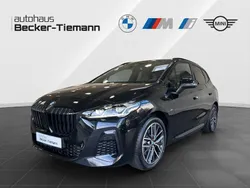 Saphirschwarz Neu 2025 BMW 220 Active Tourer Exclusive Van / Kleinbus | 44.896 € (Fairer Preis)