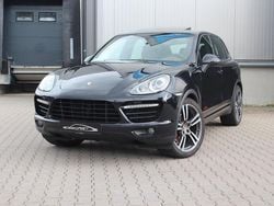 Tiefschwarzmetallic Gebraucht 2010 Porsche Cayenne SUV | 18.958 € (Etwas zu teuer)