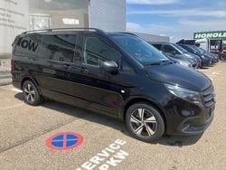 Schwarz Gebraucht 2024 Mercedes Vito Van / Kleinbus | 59.476 €