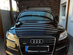 Schwarz Gebraucht 2007 Audi Q7 S-Line SUV | 8.500 €
