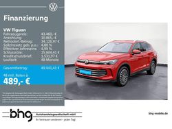 Persimmon red metallic Gebraucht 2025 VW Tiguan Elegance SUV | 43.460 € (Superpreis)