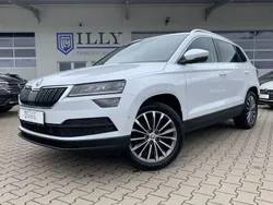 Weiß Gebraucht 2022 Skoda Karoq SUV | 29.950 € (Fairer Preis)