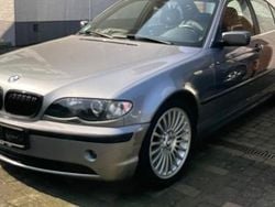 Silber Gebraucht 2004 BMW 318 Limousine | 1.499 € (Superpreis)