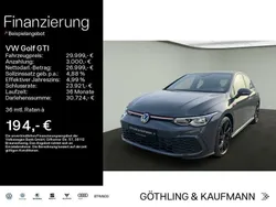 Delfingrau metallic Gebraucht 2024 VW Golf VIII GTI Limousine | 29.999 € (Superpreis)