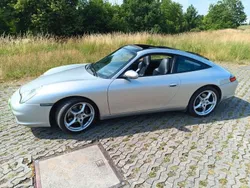 Silber Gebraucht 2002 Porsche 996 Coupé | 29.000 €