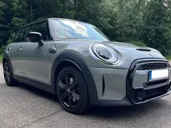 Grau Gebraucht 2022 Mini Cooper S Kleinwagen | 24.900 € (Fairer Preis)