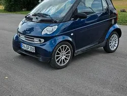 Blau Gebraucht 2002 Smart ForTwo Coupé Cabrio | 1.400 € (Fairer Preis)