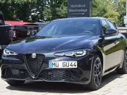 Schwarz Gebraucht 2024 Alfa Romeo Giulia Premium Limousine | 54.900 €