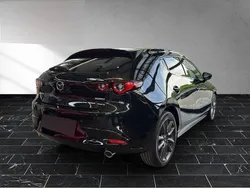 Jet black (schwarz) Neu 2025 Mazda 3 Exclusive-Line | 31.290 € (Etwas zu teuer)